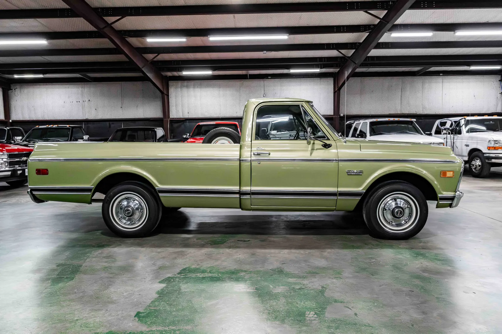 1969-GMC-C10-Green-A19436-38.jpg
